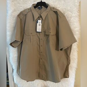 Proper NWT Men’s Short Sleeve Button Down Tactical Dress Shirt. Size 3XL